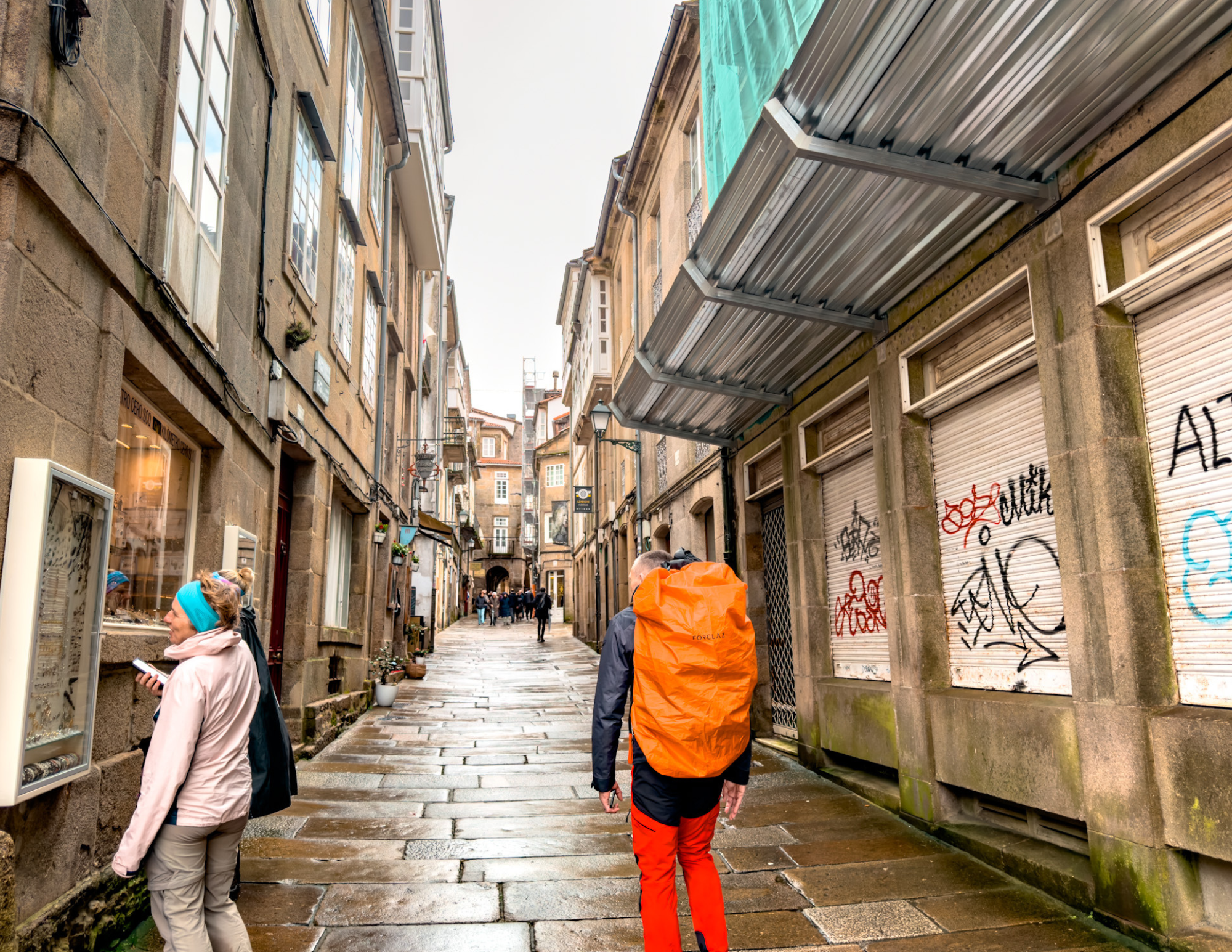 Santiago de Compostela Old Town (6).png